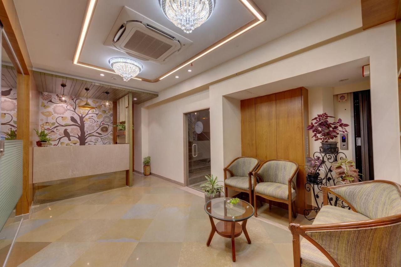 The Beacon Hotel Vadodara Extérieur photo